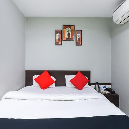 Capital O 70631 Hotel Dwarka International Darbhanga Kültér fotó